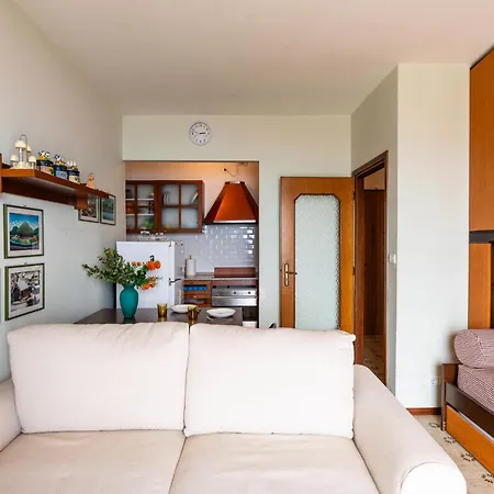 Casa Valentino By Interhome سانتو ستيفانو أل ماري